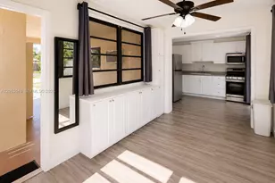 930 NE 23rd Ct, Pompano Beach, FL 33064 - Photo 6