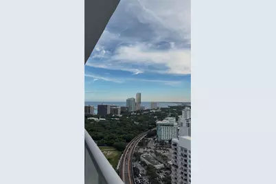 79 SW 12th St #3312-S, Miami, FL 33130 - Photo 2