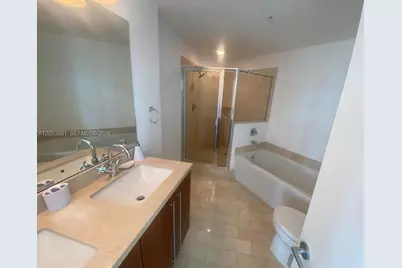 79 SW 12th St #3312-S, Miami, FL 33130 - Photo 6