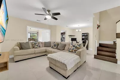 8140 SW 209th St, Cutler Bay, FL 33189 - Photo 16