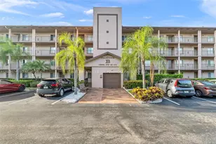 12651 SW 16th Ct, Pembroke Pines, FL 33027 - Photo 2