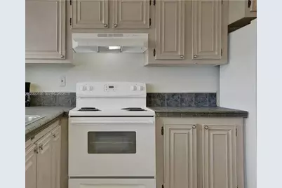 4047 NW 16 #403, Lauderhill, FL 33313 - Photo 6