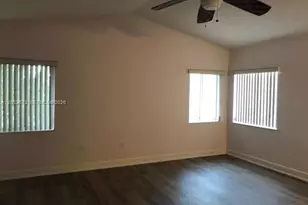 5273 NW 113th Ave, Doral, FL 33178 - Photo 8
