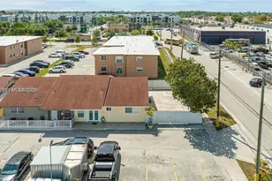 330 W 74th Pl, Hialeah, FL 33014 - Photo 34