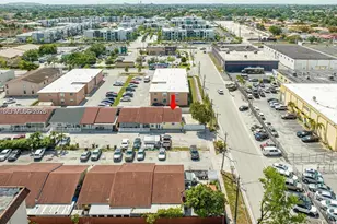 330 W 74th Pl, Hialeah, FL 33014 - Photo 6
