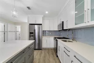 330 W 74th Pl, Hialeah, FL 33014 - Photo 26