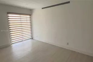 801 NW 47th Ave, Miami, FL 33126 - Photo 10