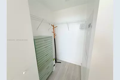 501 NE 31st St #1804, Miami, FL 33137 - Photo 16
