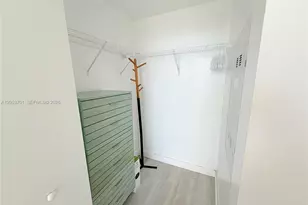 501 NE 31st St, Miami, FL 33137 - Photo 16