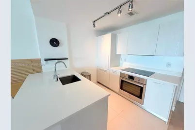 501 NE 31st St #1804, Miami, FL 33137 - Photo 12