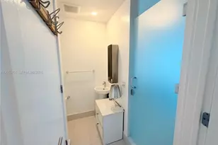 501 NE 31st St, Miami, FL 33137 - Photo 22