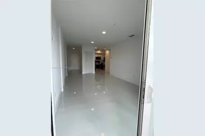 10950 NW 82nd St #422, Doral, FL 33178 - Photo 6