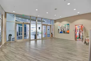 1750 N Bayshore Dr, Miami, FL 33132 - Photo 36