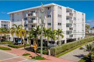 8101 Crespi Blvd, Miami Beach, FL 33141 - Photo 2