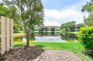 2851 W Prospect Rd, Tamarac, FL 33309 - Photo 2