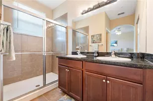 2851 W Prospect Rd, Tamarac, FL 33309 - Photo 24