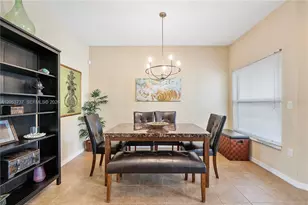 2851 W Prospect Rd, Tamarac, FL 33309 - Photo 8