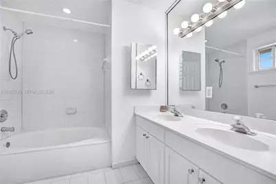 7711 SW 94th Ter, Miami, FL 33156 - Photo 14