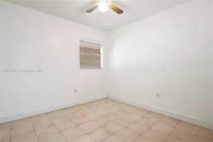 12262 SW 10th St, Miami, FL 33184 - Photo 14