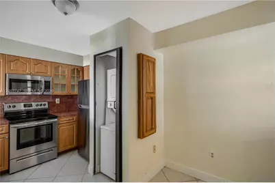 15545 N Miami Lakeway N #102, Miami Lakes, FL 33014 - Photo 10