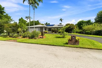 8445 SW 181st Ter, Palmetto Bay, FL 33157 - Photo 4