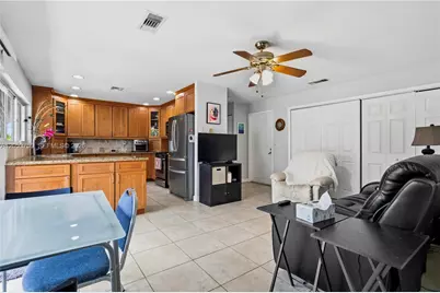 8445 SW 181st Ter, Palmetto Bay, FL 33157 - Photo 20