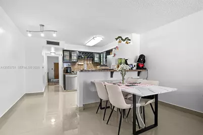 4011 N Meridian Ave #38, Miami Beach, FL 33140 - Photo 4