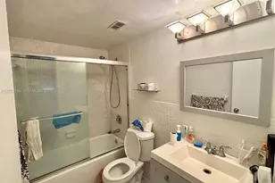 3660 NE 166th St, North Miami Beach, FL 33160 - Photo 14