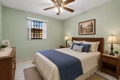 601 E 22nd St #601, Hialeah, FL 33013 - Photo 16