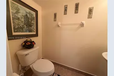 9148 Whistable Walk, Tamarac, FL 33321 - Photo 10