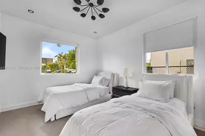 7541 NW 100th Ave, Doral, FL 33178 - Photo 40