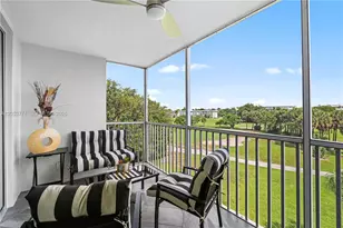 2661 S Course Dr, Pompano Beach, FL 33069 - Photo 32