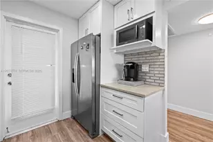 2661 S Course Dr, Pompano Beach, FL 33069 - Photo 4