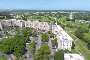2661 S Course Dr, Pompano Beach, FL 33069 - Photo 46
