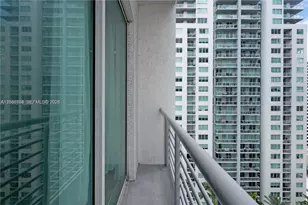 234 NE 3rd St, Miami, FL 33132 - Photo 10