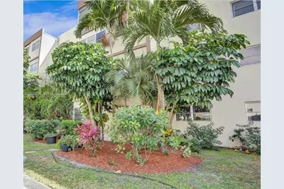4047 NW 16th St #403, Lauderhill, FL 33313 - Photo 14