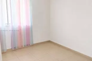 1705 W 58th St, Hialeah, FL 33012 - Photo 20