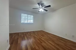 1415 NW 34th Way, Lauderhill, FL 33311 - Photo 12