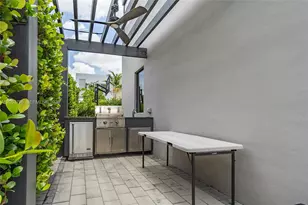 10043 NW 75th Terrace, Doral, FL 33178 - Photo 8