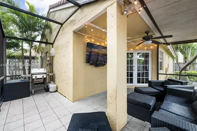 1377 Garden Rd #1377, Weston, FL 33326 - Photo 24