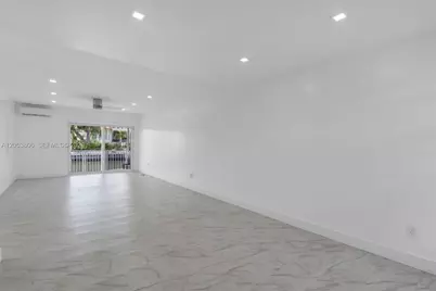 2225 NE 123rd St #102, North Miami, FL 33181 - Photo 4