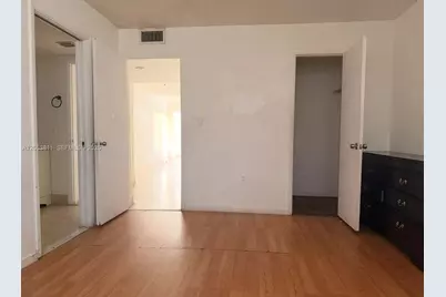 1850 NE 169th St #302, North Miami Beach, FL 33162 - Photo 16