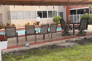 1850 NE 169th St, North Miami Beach, FL 33162 - Photo 4