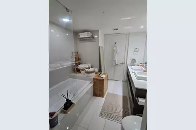 1100 S Miami Ave #602, Miami, FL 33130 - Photo 22