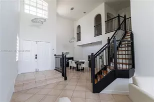10873 NW 71st St, Doral, FL 33178 - Photo 6