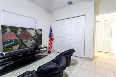10873 NW 71st St, Doral, FL 33178 - Photo 20