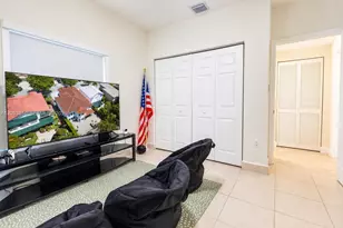 10873 NW 71st St, Doral, FL 33178 - Photo 20