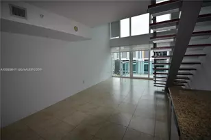 41 SE 5th St, Miami, FL 33131 - Photo 2