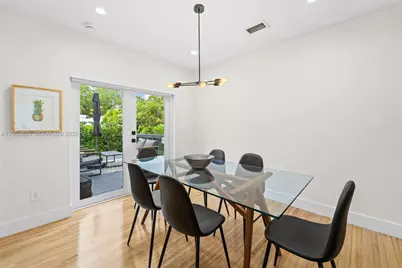 829 Granada Groves Ct, Coral Gables, FL 33134 - Photo 8
