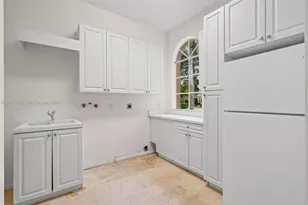 343 Merlin Way, Plantation, FL 33324 - Photo 50